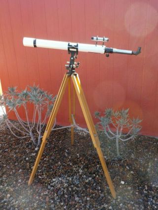 Vintage Unitron Telescope 60 Mm 900mm Focal Length With Case And Tripod