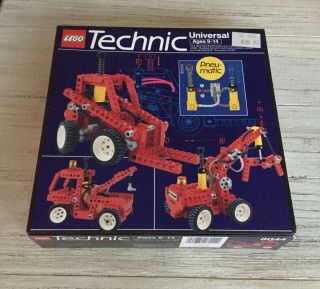 Lego Vintage 1989 Technic Universal 8044 Pneumatic Powered Set