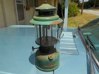 Vintage Coleman Lantern - Model 235 - Kerosene - Double Mantle - 1930`s