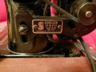 1956 Vintage Singer Portable Sewing Machine Model 99 - 31 W/Case 5