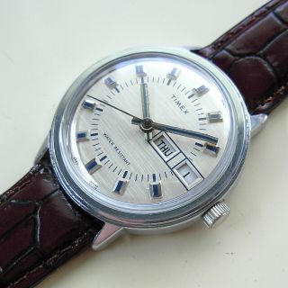 Vintage 1976 Timex Marlin Men’s Day - Date Watch - Linen Dial