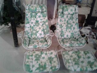 Homecrest Patio Chair Set With Ottomans/vintage/floral Print/green/sweeeet