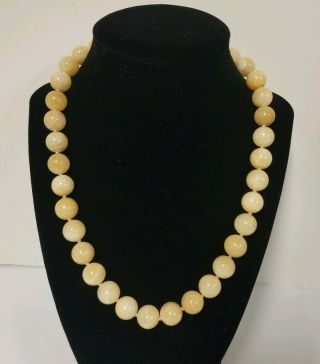 Antique Vtg Solid 14k Art Deco Yellow Jade 19 " Hand Knotted Bead Necklace