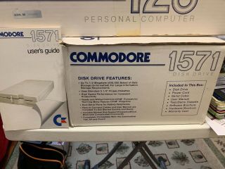 VINTAGE Commodore 128 bundle 2 consoles,  3 floppies,  2 memory modules,  software 5