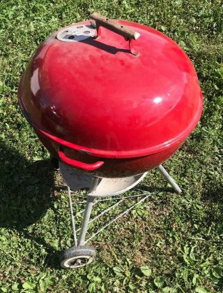 Vintage Weber Red Statesman 22.  5 " Charcoal Bbq Grill,  Ca