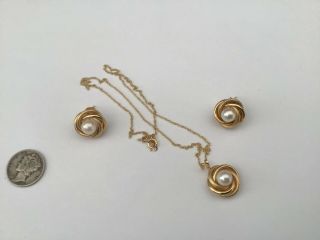 Vintage 14k Yellow Gold,  6.  9mm Akoya Pearls Earrings And Necklace Set,  6.  4 Gr.