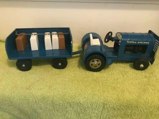 Vintage 1962 Steel Tonka Airlines Tractor And Trailer With Luggage