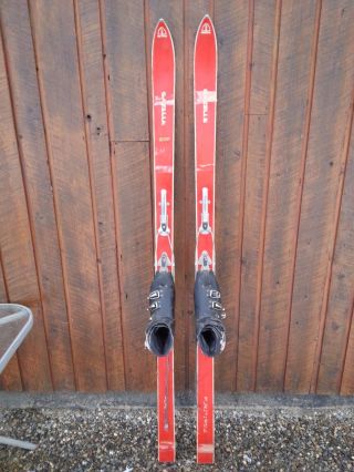 Old Interesting Vintage Wooden 72 " Long Skis Red Finish Signed Gazelle,  Boots