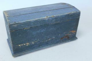 GREAT 19TH C PA GERMAN FOLK ART BLUE PAINTED & DECORATED MINIATURE DOME TOP BOX 8