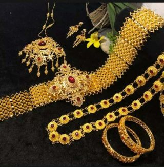 Thai Vintage Jewelry Set Gold Necklace Pendant Belt Chain Buckle Wedding Dress