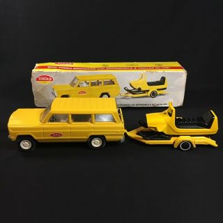 Vintage Mini - Tonka Wagoneer W/snowmobile & Trailer 1081 Yellow Vtg Truck W/box