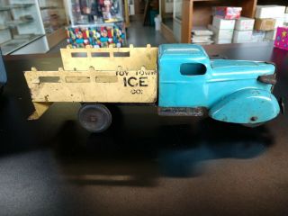 Vintage Wyandotte Toys Toytown Ice Co.  Flat Bed Truck 1940 