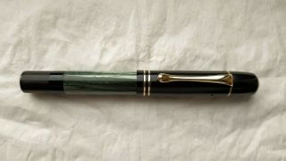 Pelikan 100 Green Marbled Vintage Fountain Pen - Gold Trims F 14k - Flex (1937)