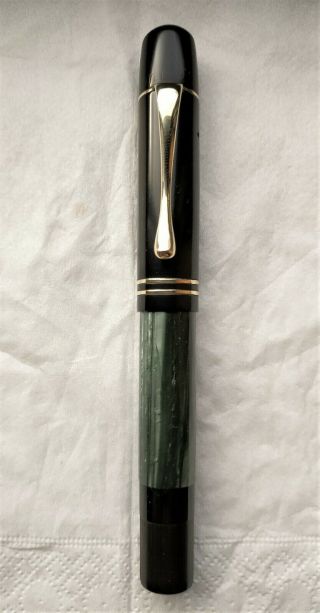 Pelikan 100 Green Marbled Vintage Fountain Pen - Gold Trims F 14K - FLEX (1937) 3