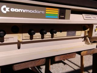 Commodore 64 1702 Color Video Monitor CRT Vintage 1984 well 7