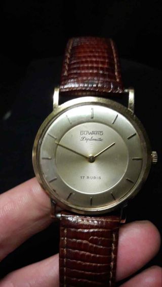 Vintage 18k Solid Gold Extraflat Duward Wrist Watch,  Circa 1960