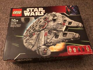 LEGO Star Wars Ultimate Collector ' s Millennium Falcon (10179) RARE, 8