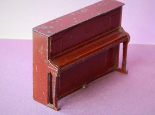 CHARBENS PRE - WAR VINTAGE 1930s VERY RARE LEAD DOLLS HOUSE UPRIGHT PIANO 7