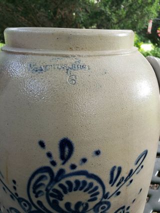 STONEWARE CROCK WITH COBALT BLUE BASKET OF FLOWERS.  RARE WHITES OF UTICA 2