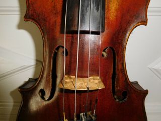 Very old Vintage violin labelled Carlo Testore with case 3