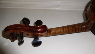 Very old Vintage violin labelled Carlo Testore with case 9