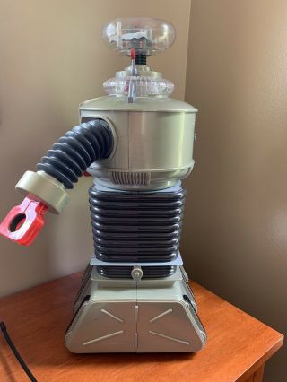 Rare Lost in Space Robot W remote 2ft Trendmasters 1998 8