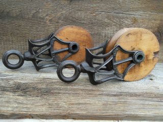TWO Antique/VINTAGE PRIMITIVE CAST Iron AND WOOD PULLEYS ORNATE RUSTIC DECOR 8