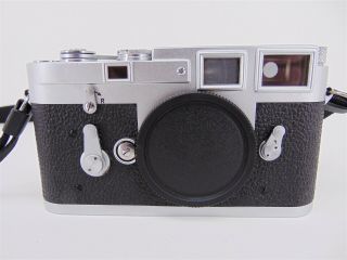 Vintage Leica M3 35mm Rangefinder Film Camera Body Only No.  806810 10
