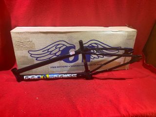 NOS VINTAGE 1989 GT BICYCLES PRO SERIES FRAME BMX FREESTYLE RACING 8
