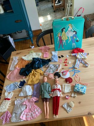 Vintage 1962 Uneeda Miss Suzette Fashion Doll With Case And Outfits
