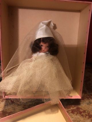 Vintage Snow White Storybook Doll Nancy Ann RARE 2