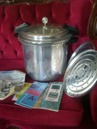 Vintage Mirro Matic 22 Qt Pressure Cooker Canner 2 Racks Gasket Manuals