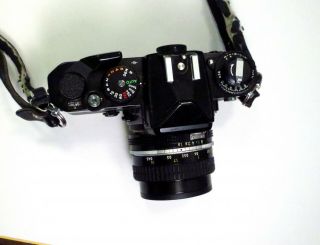 Vintage Nikon FE 35mm Camera 50mm Nikkor f/1.  8 Ai Lens W/ Case Vivitar Flash Cap 5