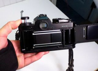 Vintage Nikon FE 35mm Camera 50mm Nikkor f/1.  8 Ai Lens W/ Case Vivitar Flash Cap 8