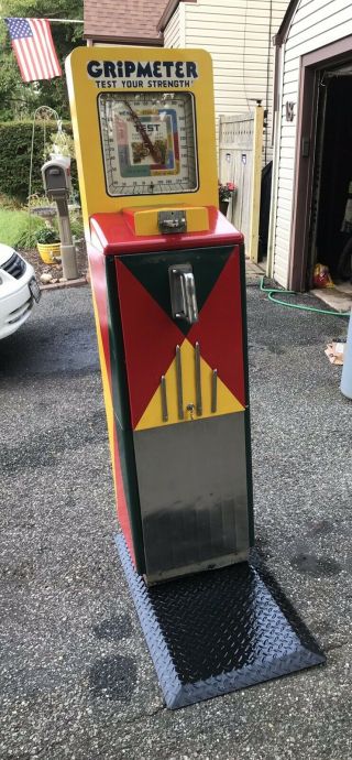 Coney Island Vintage Grip Meter Arcade Machine 7