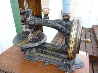 Very Rare W.  F Thomas & co London sewing machine No.  1 hand crank 1800 ' s 4
