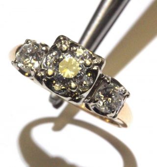 14k yellow gold.  85ct vintage diamond engagement ring 4g estate vintage 4