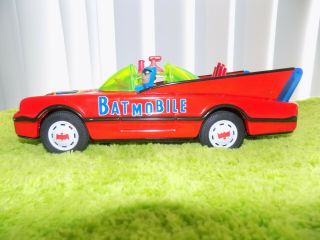 Rare BATMAN & ROBIN Tin Litho Batmobile Battery Op.  Car Toy Taiwan 1970 ' s 2