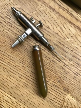 WOLD A - 2 52380 Airbrush with Case 1920 - 1940 VINTAGE & RARE Find F1 6