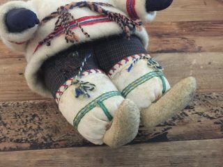 Vintage Canadian Inuit Eskimo Doll Hand Carved Soapstone Black Stone Face 1900 ' s 4