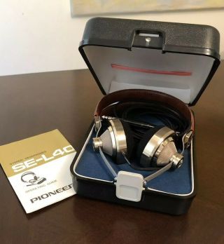 Vintage Pioneer Se - L40 Headphones & Case,  Instructions