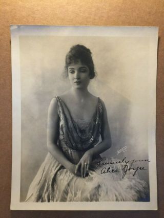 Alice Joyce Rare Very Early Vintage Autographed 7/9 Beau Geste 1918