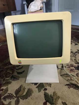 Vintage Apple IIc Model A2S4000 Computer w/Monitor & Stand,  Disk llC A2M4050 4