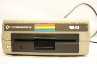COMMODORE 64 VINTAGE 1541 FLOPPY DISK DRIVE 5.  25” FDD 1984 2