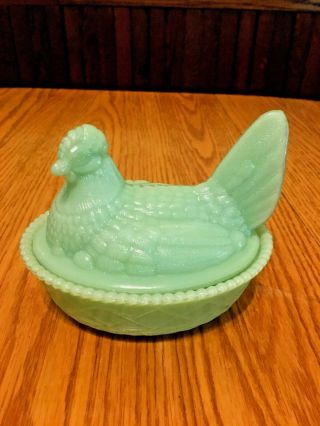 Vintage Westmoreland Glass Green Jadeite Hen On Nest Covered Candy/butter Dish