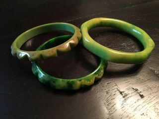 Three Vintage Bakelite Carved Bangle Bracelets Marbleized Green
