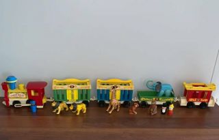 Vintage Fisher Price Little People 14 Piece Circus Train 991