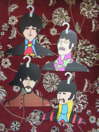 Beatles RARE 1968 SET OF YELLOW SUBMARINE ' HANGERS ' NEAR - 6