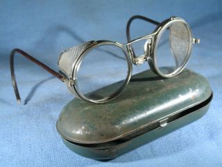 Vintage Ao American Optical Wire Rim W/mesh Side Shield Steampunk Glasses & Case