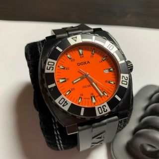 DOXA Orange Aquaman Dive Watch,  RARE men ' s diver watch w/ Box,  Tags 10